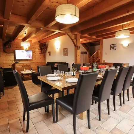 Demi-chalet, 4 Chambres, Sauna, Acces Facile Aux Remontees, Ideal Pour 11 Pers. - Fr-1-676-18